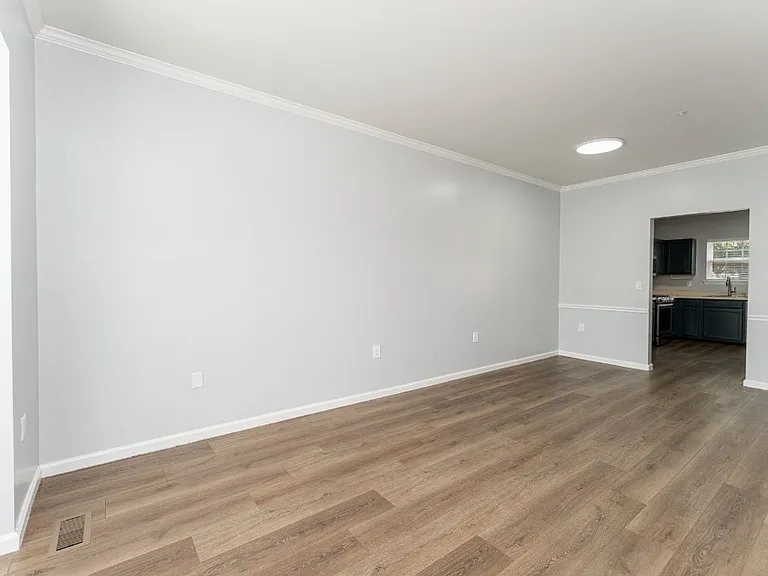 2383 Laconia Ct — Photo 4
