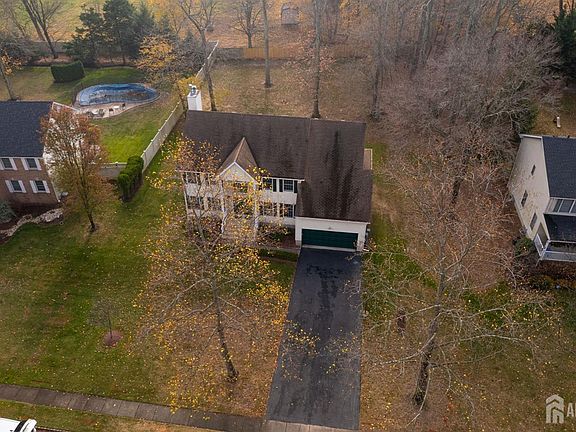 2nd image of 15 Vail Valley Dr