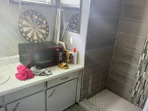 5th image of 4501 Summersun Ct #549