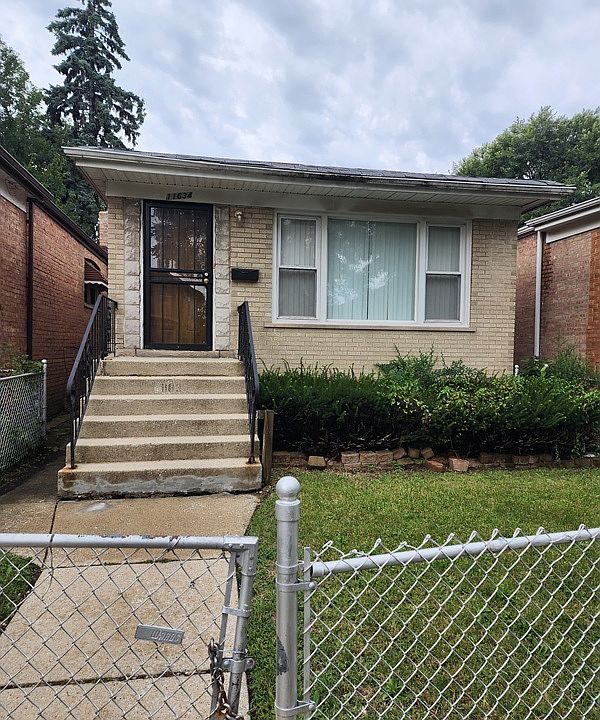 1st image of 11634 S Vincennes Ave