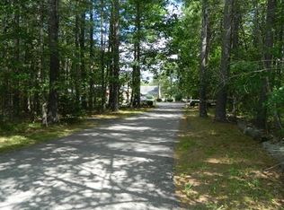 90 Old Right Rd, Ipswich, MA 01938