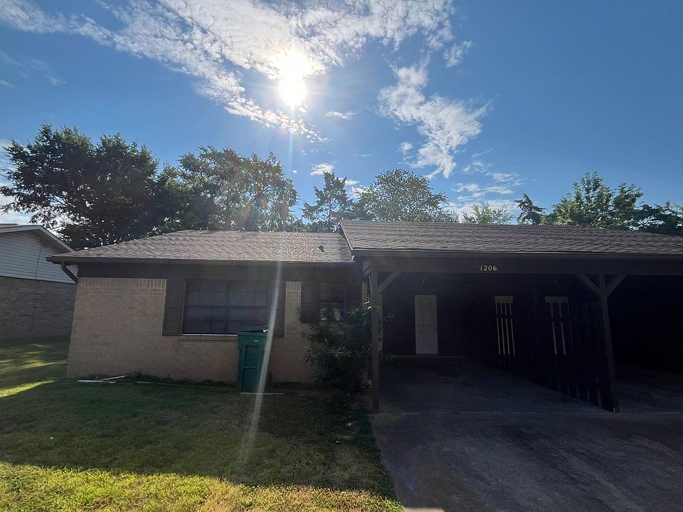 1st image of 1204 N Nashville Pl #1206