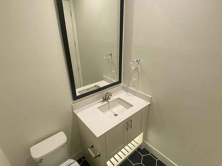 2055 Starling Ln #2055 — Photo 9