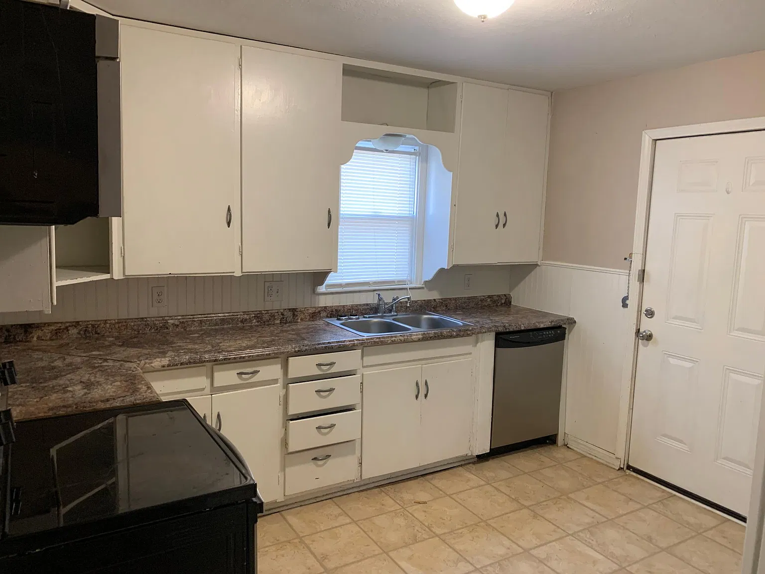3 bed, 1163 sqft, $1,450 — Photo 3