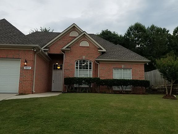 2nd image of 4457 Canterbury St