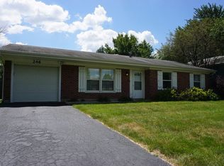 246 Gettysburg Dr, Bolingbrook, IL 60440