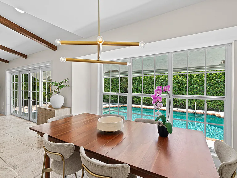 1401 Hummingbird Dr — Photo 18