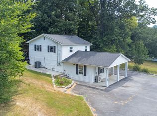 116 Redbud Dr #1, Clinton, TN 37716