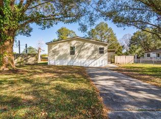 5106 Dacca Dr, Tampa, FL 33619