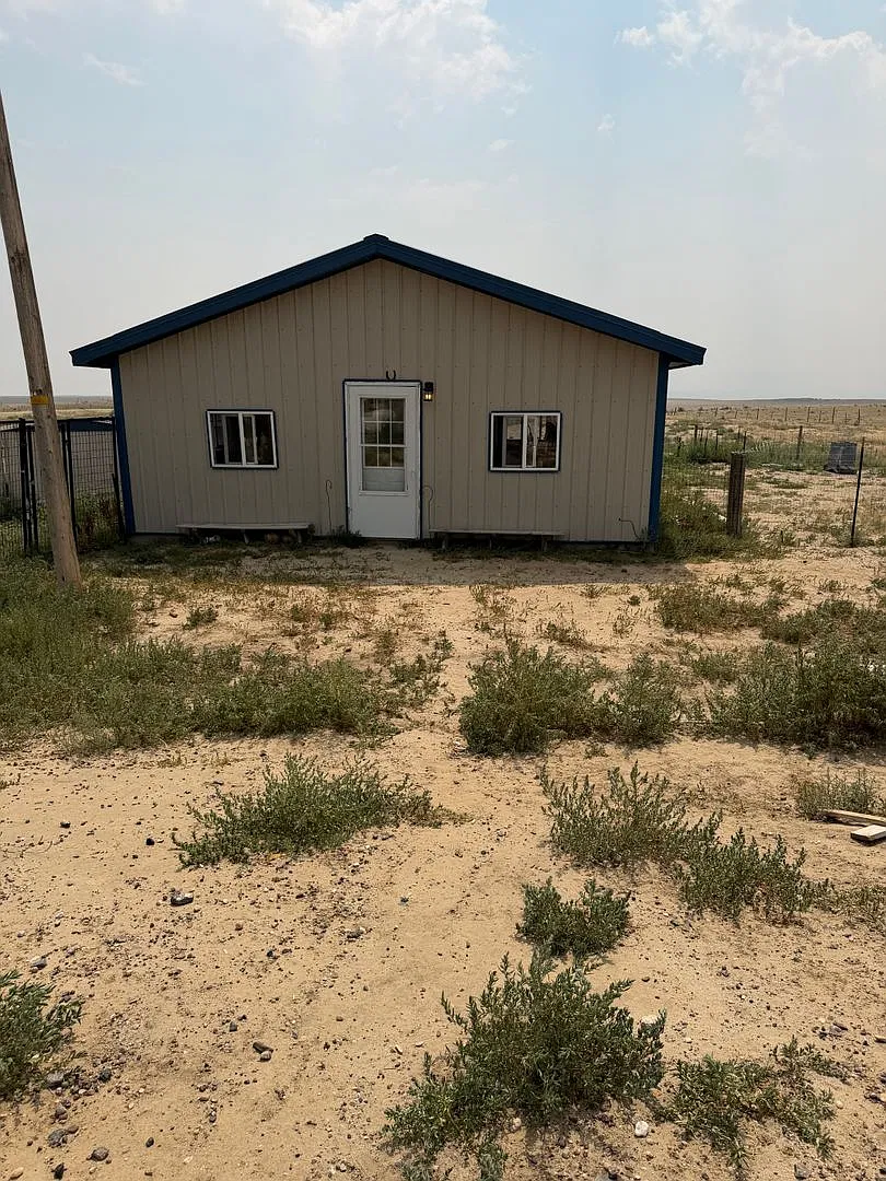Small House — Photo 2