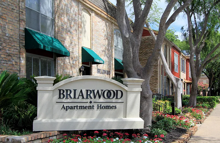 Briarwood Apartments — Photo 21