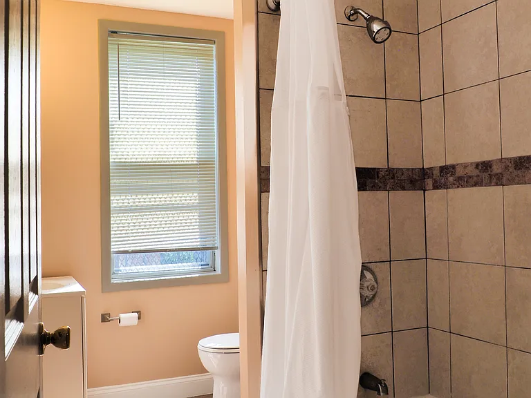 2227 Saint Paul St #5 — Photo 5