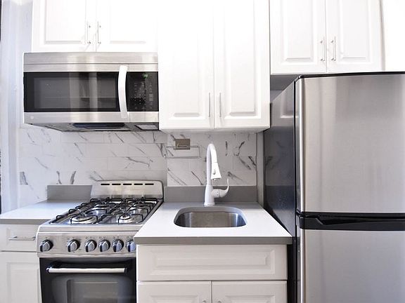3rd image of 254 Seaman Ave #A11