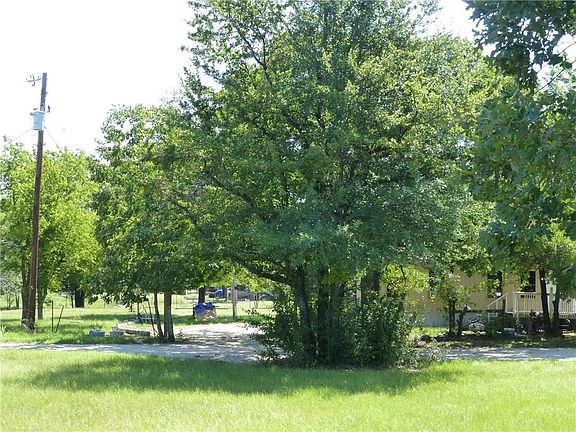 3rd image of 9550 Private Road 3821