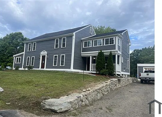 4 bed, $4,200 — Photo 4