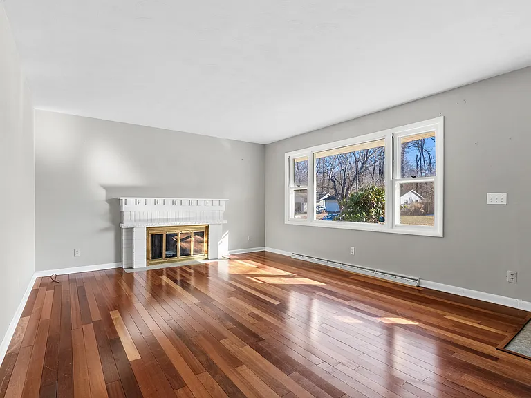 2109 Prosperity Dr — Photo 5