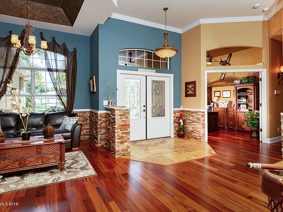 3rd image of 5648 Cypress Creek Dr