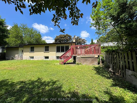 5th image of 566 Middlewoods Dr