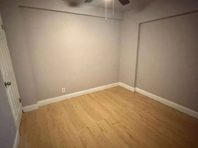 205 N 22nd St — Photo 3