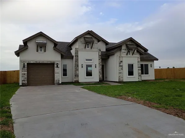 301 N Leon Ave, Elsa, TX 78543