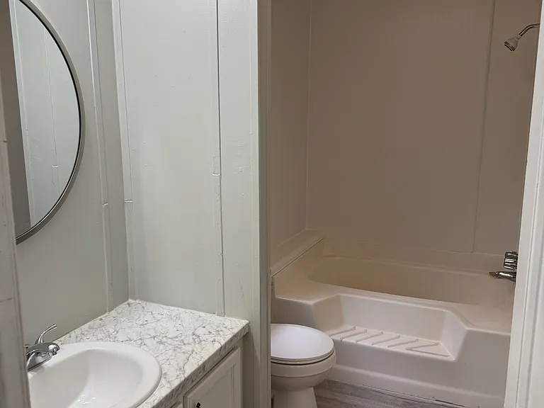 325 Beverly Loop — Photo 9