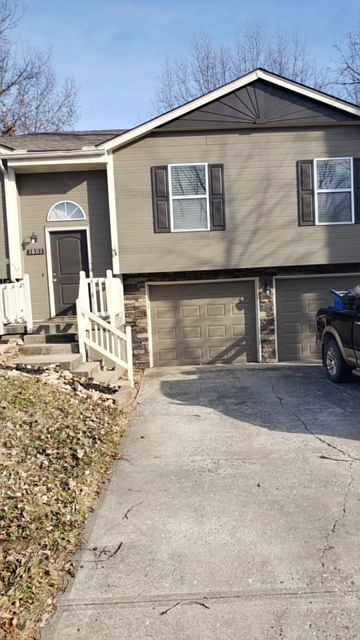 1st image of 1801 S Whitney Dr