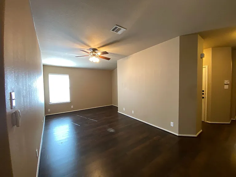 246 Crane Crest Dr — Photo 3