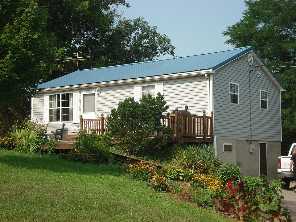 1st image of 215 Ky Highway 3004