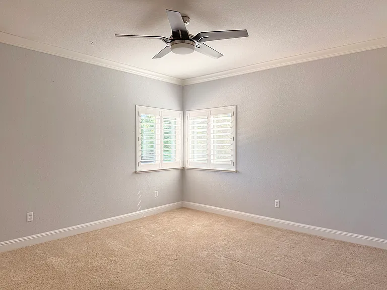 3474 Castle Creek Ct — Photo 28