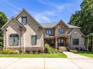 4805 Bisbee Dr, Greensboro, NC 27407