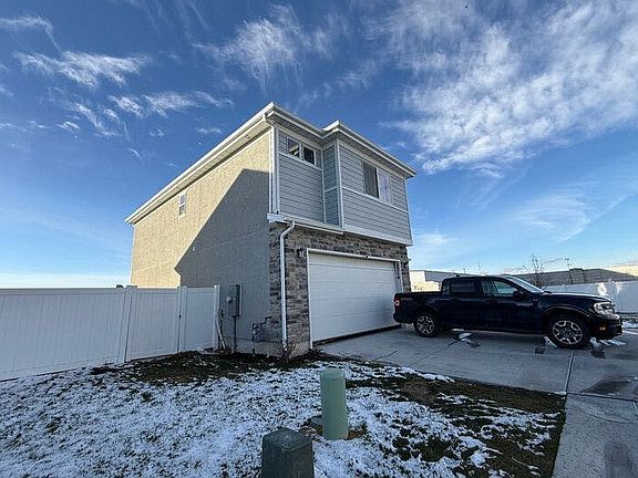 2nd image of 2316 W Lydia Ln