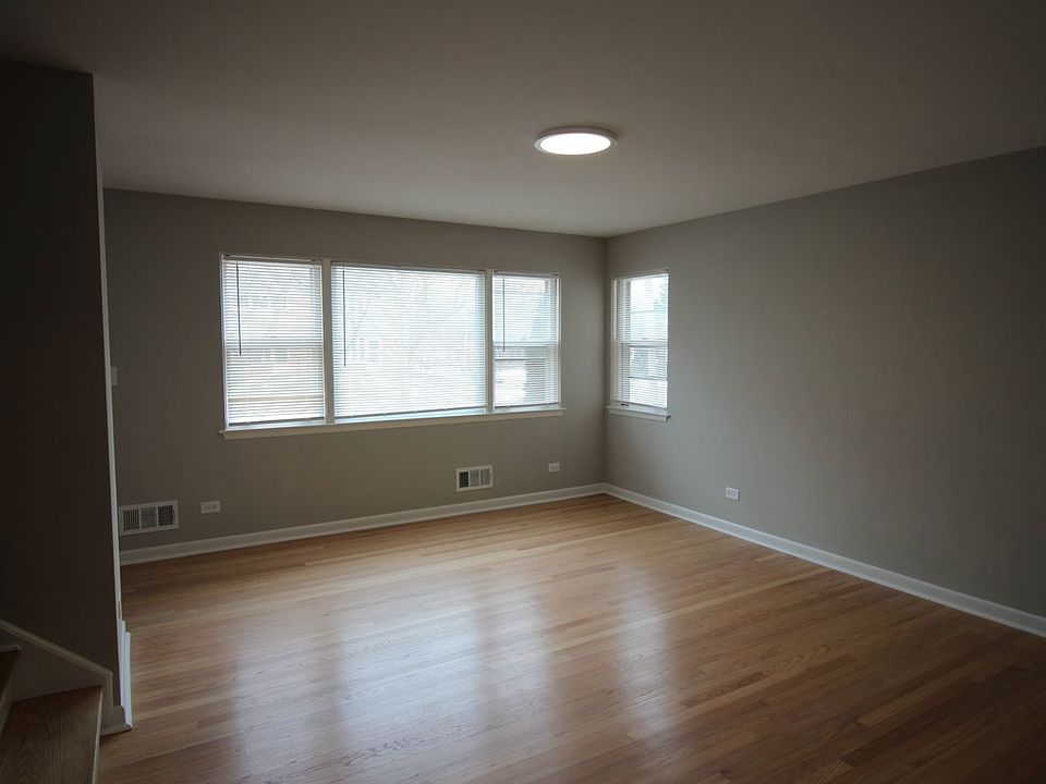 1st image of 2746 Lauretta Pl
