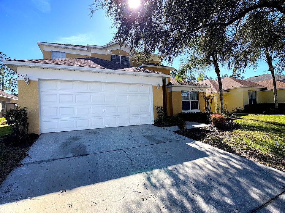 1st image of 732 Casterton Cir