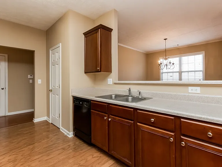 799 Clairidge Elm Trl — Photo 8
