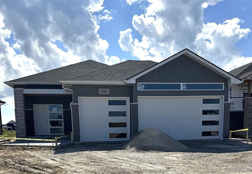 1st image of 596 Indian Creek Rd W