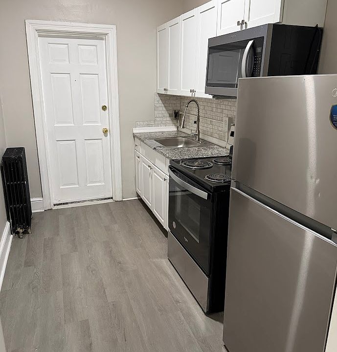1st image of 527 W Orange St APT 7