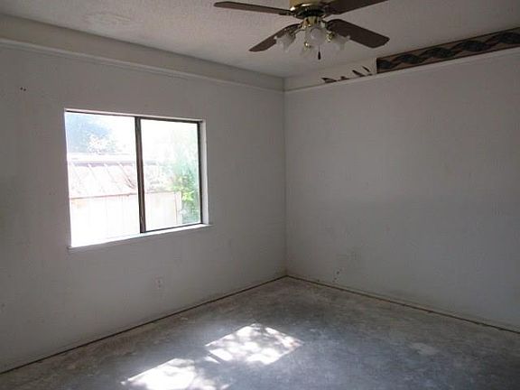 5th image of 3501 Waverly Ct