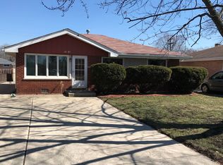 9715 S Oak Park Ave, Oak Lawn, IL 60453
