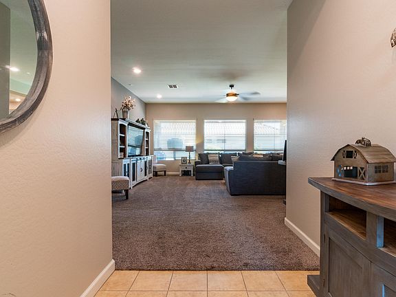 4th image of 3500 E Desert Broom Dr