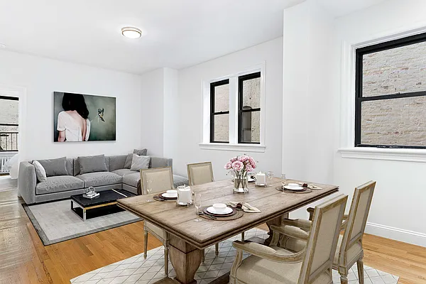 Rented by Compass | media 23