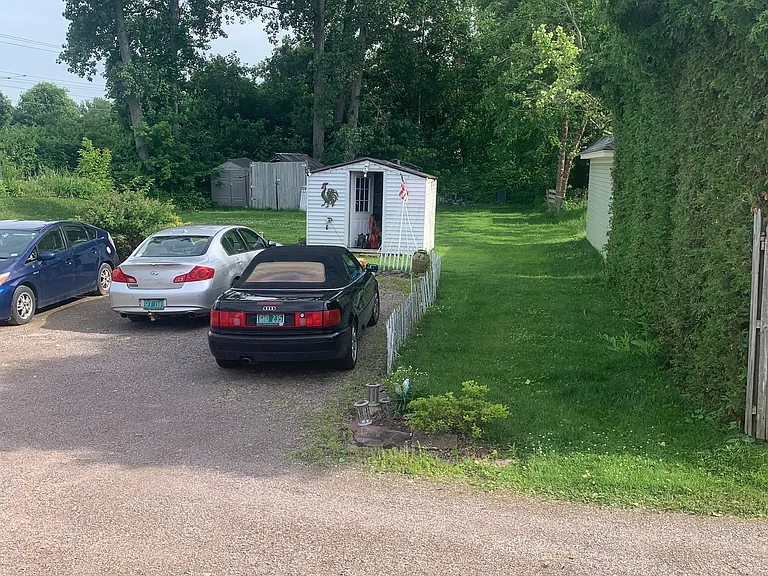 89 Lakeside Ave — Photo 5