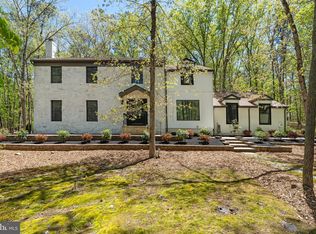 1 Dickson Dr, Medford, NJ 08055