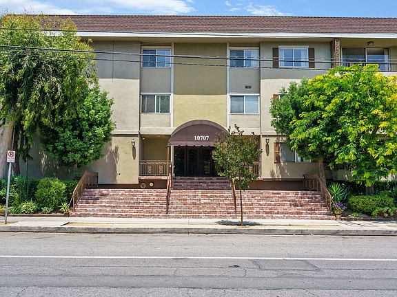 4th image of 10707 Camarillo St APT 314