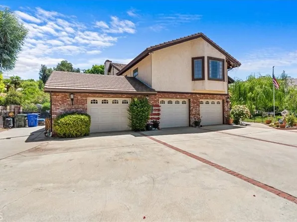 12943 Lupine Ct, Yucaipa, CA 92399