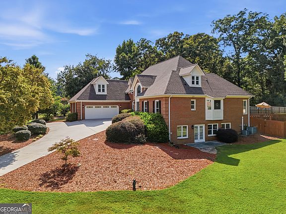 5th image of 1251 Bridgewater Walk