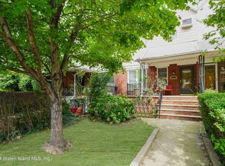 211 Beverley Rd, Brooklyn, NY 11218