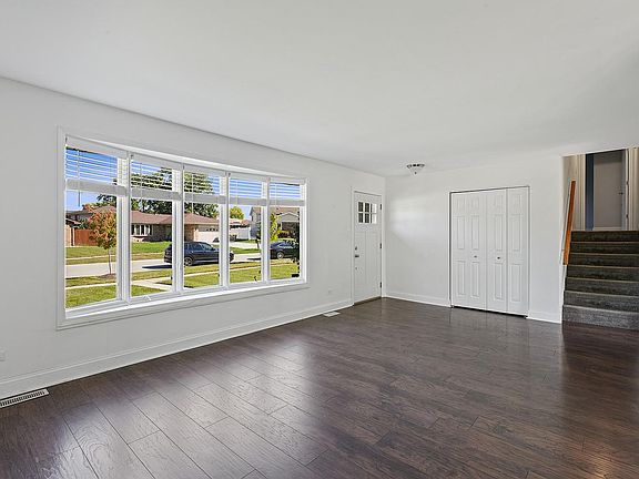 2nd image of 17008 89th Ave