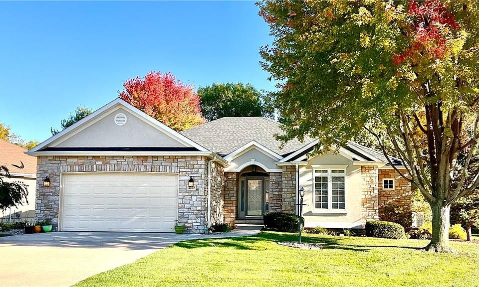 1st image of 4202 Hidden Valley Dr