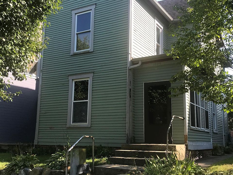 2nd image of 1009 E Washington St