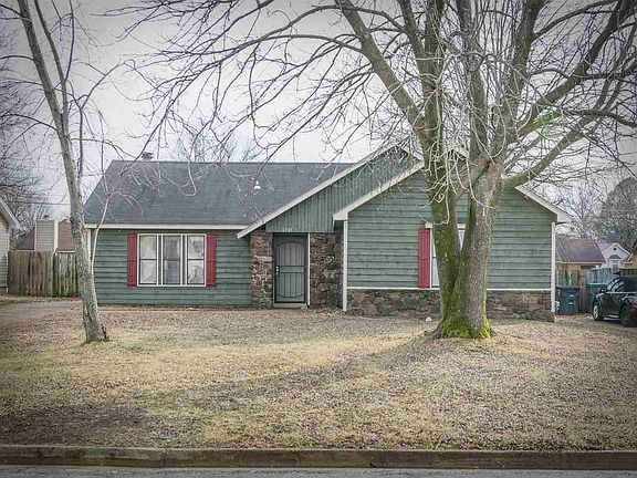 2nd image of 6381 Fawn Hollow Cir N